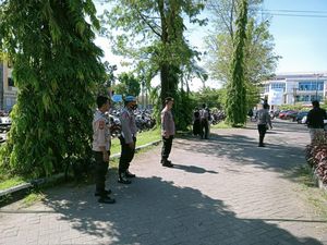 Kampus Universitas Dipa Makassar Diserang OTK, Polisi Kejar Pelaku Kampus Universitas Dipa Makassar Diserang OTK, Polisi Kejar Pelaku