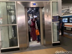 Magic! Lift Stasiun Manggarai Sudah Bisa Beroperasi