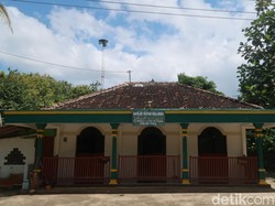 Cerita Mustaka Gerabah Kuno di Masjid Sunan Kalijaga Gunungkidul