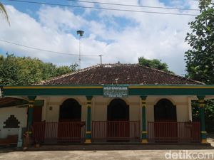 Cerita Mustaka Gerabah Kuno di Masjid Sunan Kalijaga Gunungkidul Cerita Mustaka Gerabah Kuno di Masjid Sunan Kalijaga Gunungkidul