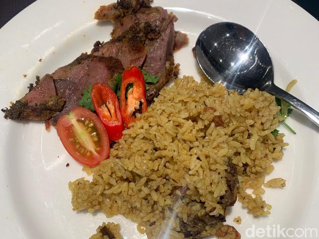 4 Rekomendasi Hotel di Surabaya Sajikan Masakan Arab untuk Bukber