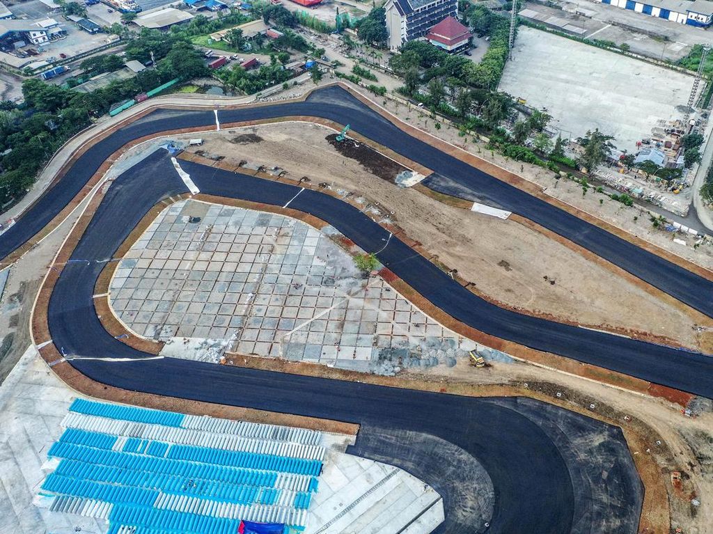 Membandingkan Harga Tiket Formula E Jakarta dengan MotoGP Mandalika Membandingkan Harga Tiket Formula E Jakarta dengan MotoGP Mandalika