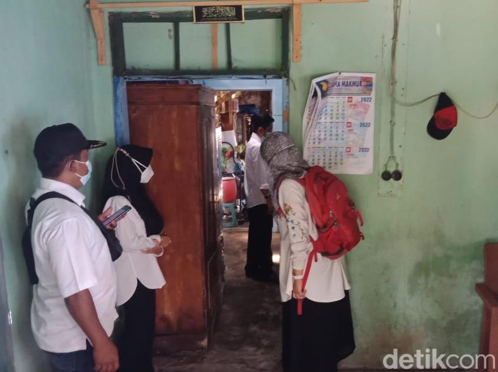 Dua Korban Keracunan di Jombang Meninggal Akibat Dehidrasi Berat Dua Korban Keracunan di Jombang Meninggal Akibat Dehidrasi Berat