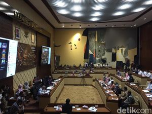 Komisi II DPR-Mendagri Rapat Bahas Tahapan dan Anggaran Pemilu 30 Mei