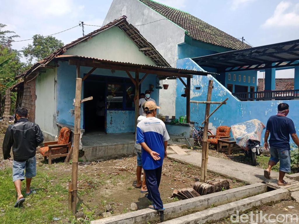 Korban Meninggal Keracunan Satu Keluarga di Jombang Jadi 2 Orang