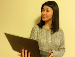 Selvia Liem Susanto Ajak Wanita Indonesia Lebih Cinta Kecantikan Diri