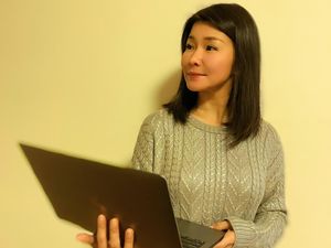 Selvia Liem Susanto Ajak Wanita Indonesia Lebih Cinta Kecantikan Diri Selvia Liem Susanto Ajak Wanita Indonesia Lebih Cinta Kecantikan Diri