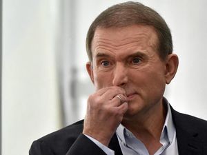 Ukraina Tangkap Konglomerat Sekutu Putin!