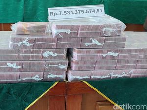 5 Poin Putusan Hakim di Kasus Terapis Wanita Bandung Terima Duit Panas 5 Poin Putusan Hakim di Kasus Terapis Wanita Bandung Terima Duit Panas