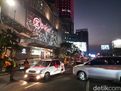 Pengunjung Mulai Ambil Mobil yang Menginap Imbas Kebakaran TP 5