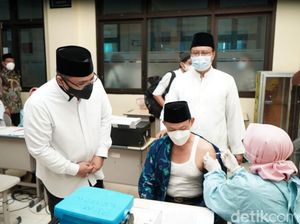 Menag Ajak Warga Kota Pasuruan Sukseskan Vaksinasi Booster