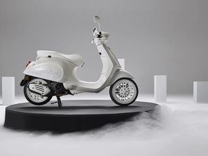 Ngawur! Vespa Justin Bieber Hasil Curian di Klaten Ini Cuma Dijual Rp 4,6 Juta Ngawur! Vespa Justin Bieber Hasil Curian di Klaten Ini Cuma Dijual Rp 4,6 Juta