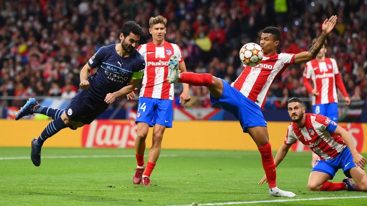 Manchester City beruntung tak kebobolan saat menghadapi Atletico Madrid (Foto: Getty Images/David Ramos)
