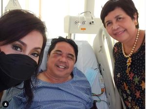 Anggota Wantimpres Jenguk Ade Armando