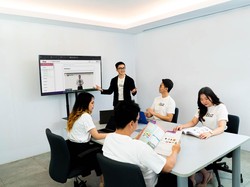 Ingin Mahir Bahasa Inggris? Belajar dengan Buku Atlaz