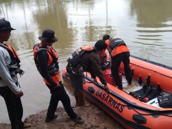 Kakek 62 Tahun di Konawe Utara Hilang, Pakaian Ditemukan di Tepi Sungai Kakek 62 Tahun di Konawe Utara Hilang, Pakaian Ditemukan di Tepi Sungai