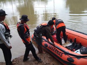 Kakek 62 Tahun di Konawe Utara Hilang, Pakaian Ditemukan di Tepi Sungai Kakek 62 Tahun di Konawe Utara Hilang, Pakaian Ditemukan di Tepi Sungai