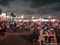 Festival Ramadan di Manado, Ramai Pengunjung-Gelar Karpet untuk Melantai