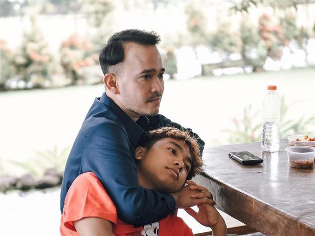 Penjelasan Ruben Onsu Tentang Kondisinya hingga Masuk ICU Penjelasan Ruben Onsu Tentang Kondisinya hingga Masuk ICU