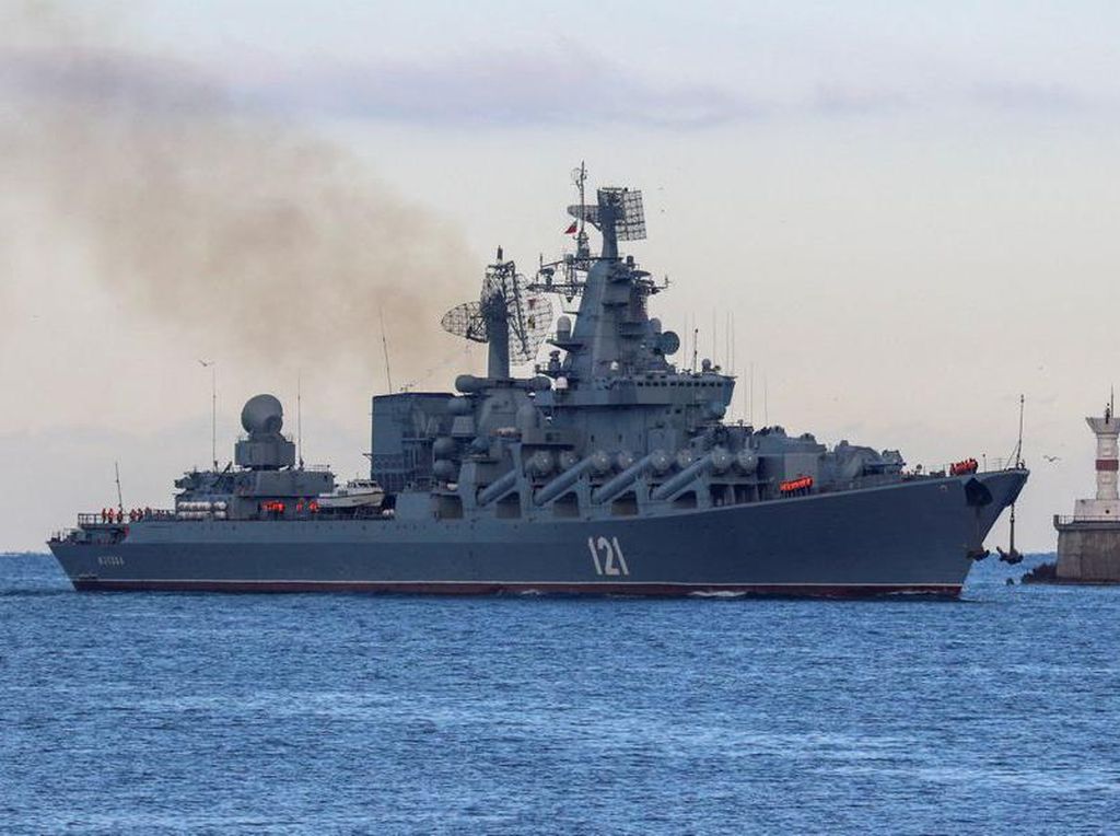 Ukraina Klaim Serangannya Hantam Kapal Rusia di Laut Hitam!