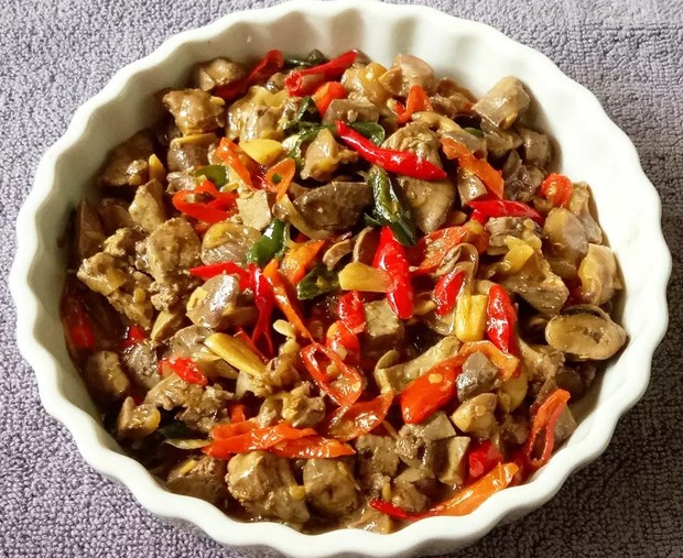 Ilustrasi tumis ati ampela cabe ijo/ Foto: Instagram.com/attila_zhafran