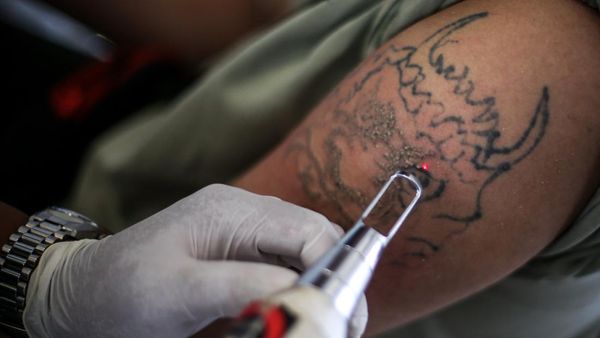 Persiapan Lebaran, Yuk Hapus Tato Gratis di Masjid Assahara, Jakbar