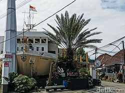 Melihat Masjid Berbentuk Kapal Laut di Cimahi, Terinspirasi Nabi Nuh
