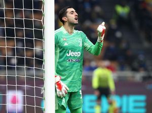 Mattia Perin Perpanjang Kontrak di Juventus