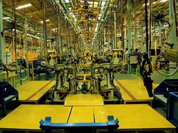 Kemenperin Sebut Produksi Mobil Terganggu, Ini Biang Keladinya