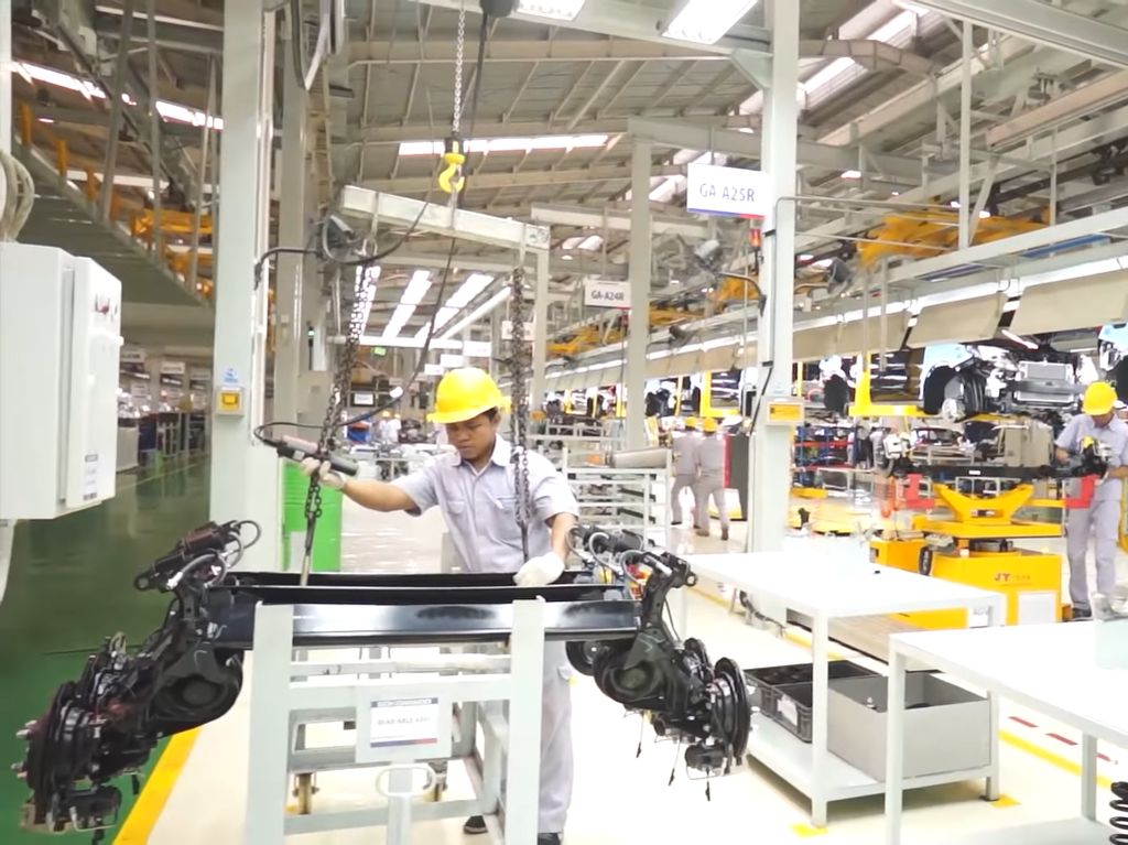 Pabrik DFSK Bisa Produksi 50.000 Unit Mobil per Tahun, Baru Terpakai 5.000-an Pabrik DFSK Bisa Produksi 50.000 Unit Mobil per Tahun, Baru Terpakai 5.000-an