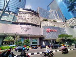 Tunjungan Plaza 5 Terbakar, Jadi Landmark Surabaya Sejak 80-an Tunjungan Plaza 5 Terbakar, Jadi Landmark Surabaya Sejak 80-an