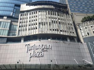 Begini Penampakan Tunjungan Plaza 5 Setelah Terbakar Begini Penampakan Tunjungan Plaza 5 Setelah Terbakar