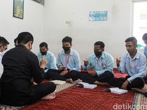 Melihat Pesantren Kilat Disabilitas di Cimahi