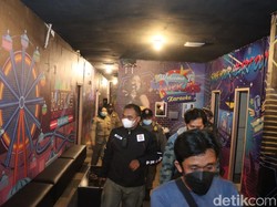 Satpol PP Tutup Karaoke di Blitar yang Bandel Nekat Buka Saat Ramadan