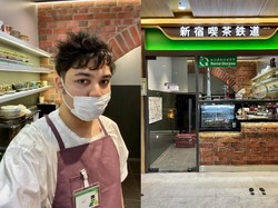 Restorannya Bangkrut Tak Laku, Pemilik Ini Malah Salahkan Pengunjung yang Pelit