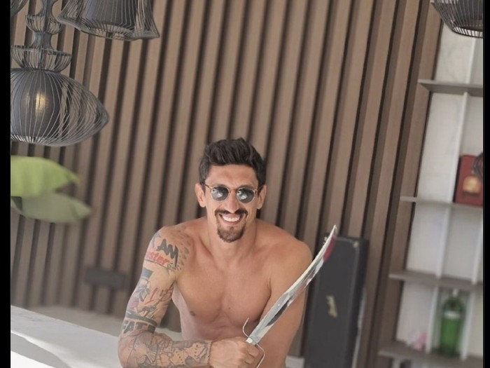 Savic, Grealish