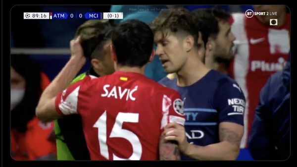 Ragam Meme Usai Stefan Savic Jambak Jack Grealish