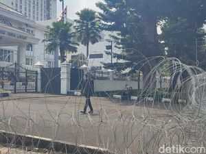Ada Demo Lagi, Pagar Gedung Sate-DPRD Dipasang Kawat Berduri