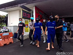 Snapshot: Ini Tampang Kakak-Beradik yang Tanam Ganja di Lembang