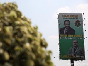Baliho Anies For Presiden 2024 Eksis di Pusat Kota Bekasi
