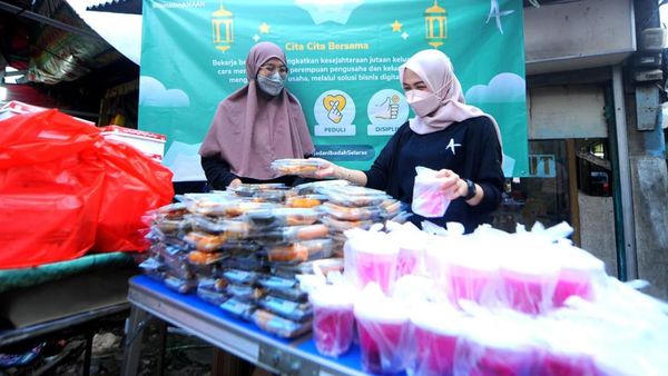 Berbagi Antarsesama Yang Membutuhkan