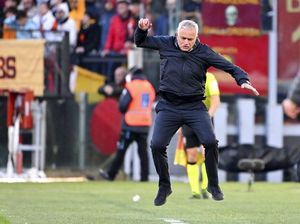 Jelang Inter Vs Roma, Mourinho Bungkam ke Media