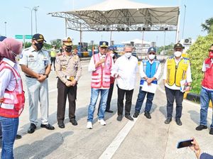 Jelang Mudik Lebaran, Menhub Cek Simulasi Rekayasa Lalin di Tol Cikampek