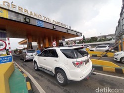 Selama 6 Hari, 256 Ribu Kendaraan Masuk Bandung Via Tol Pasteur