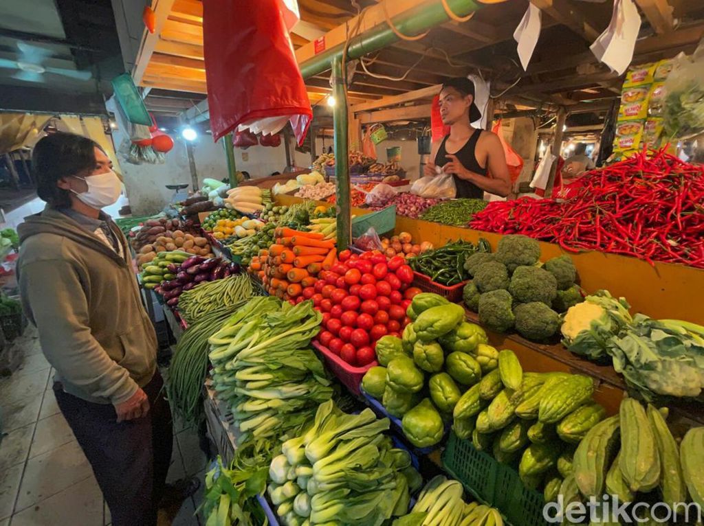 Harga Tomat di Kota Denpasar Hari Ini Rp 11.000 Per Kilo
