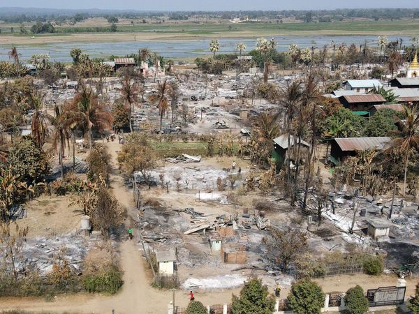 Potret Desa-desa yang Dibakar Junta Militer Myanmar