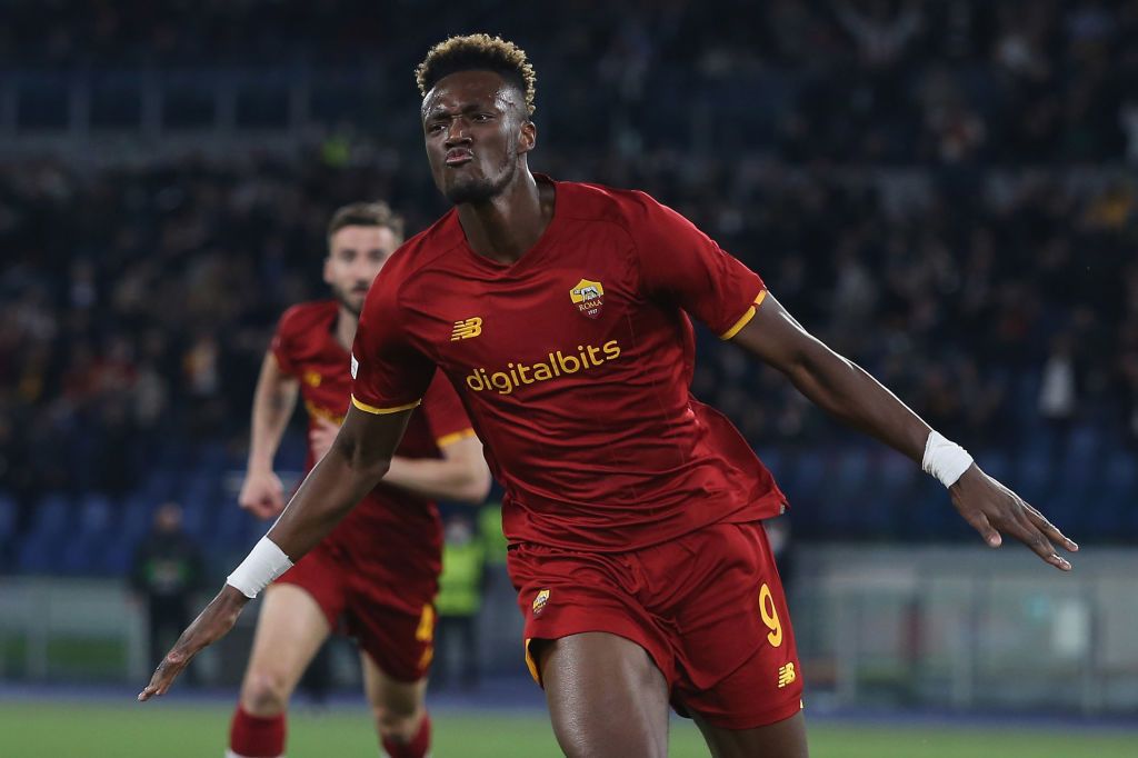 ROME, ITALY - APRIL 14:  Tammy Abraham of AS Roma celebrates after scoring the opening goal during the UEFA Conference League Quarter Final leg two match between AS Roma and FK Bodo/Glimt at Olimpico Stadium on April 14, 2022 in Rome, Italy.  (Photo by Paolo Bruno/Getty Images)