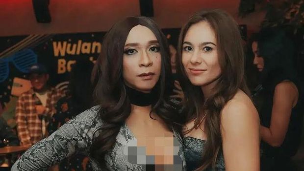 Penampilan Aming hadiri ultah Wulan Guritno