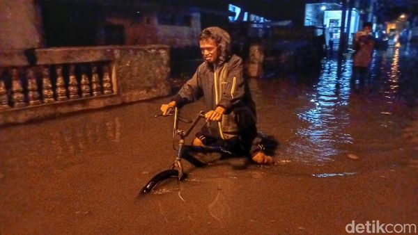 Citarum Meluap, Kampung Bojong Asih Dayeuh Kolot Sempat Banjir