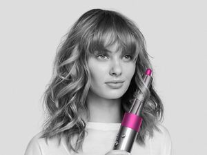 Kelebihan Dyson Airwrap dan Harga Terbarunya Kelebihan Dyson Airwrap dan Harga Terbarunya